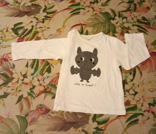 Camiseta Halloween Cute or Treat , mirar descripci
