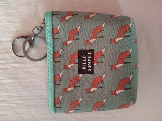 Monedero con Estampado de Zorros