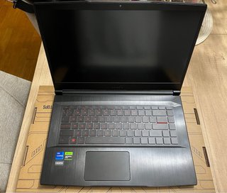 Ordenador portátil gaming MSI Thin GF63 12VE