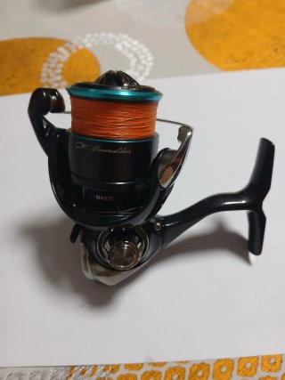 Carrete de pesca Daiwa Emeraldas E LT2000S-XH