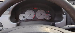 Peugeot Partner 1.9 año 2003 . Itv hasta 2027.elevalunas eléctricas, aire acondicionado, interior bien cuidado. Coche perfecto y económico para trabajar. Contactar partner 2003