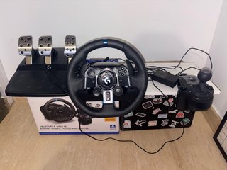Volante Logitech G923 SE con Pedales y Shifter