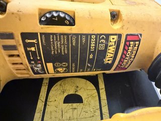 Martillo Demoledor DEWALT D25831K 1250W 8J