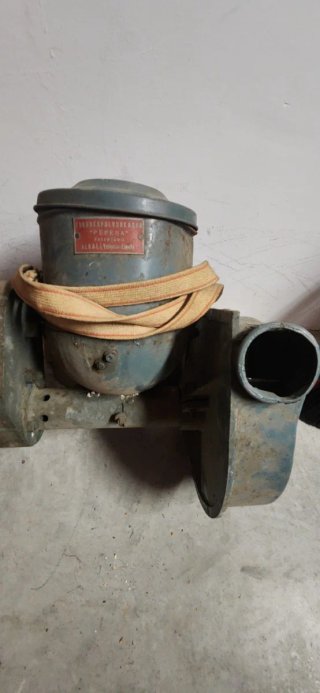 Azufradora mochila antigua