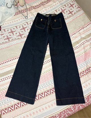 Pantalones vaqueros anchos