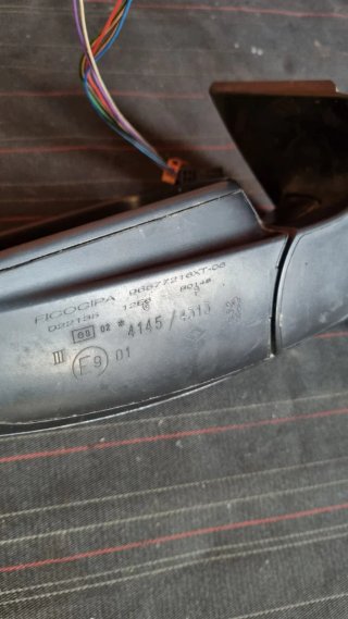 Retrovisor Izquierdo Peugeot 307