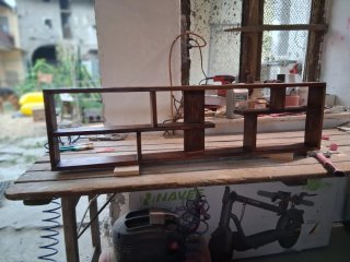 Mensola in legno massello artigianale