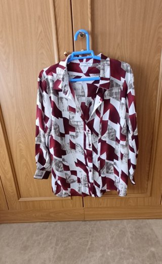 Camisa Estampada Geométrica