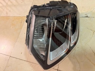 Faro delanter derecho Omoda5 original para reparar