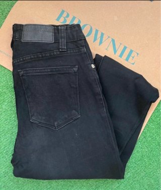 Pantalón vaquero negro Brownie