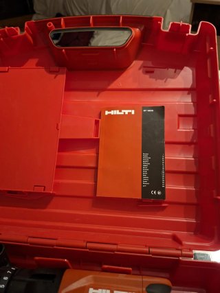 Atornilladora Hilti ST 1800 sin usar