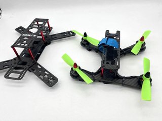 2 Frames para Dron (uno con motores)