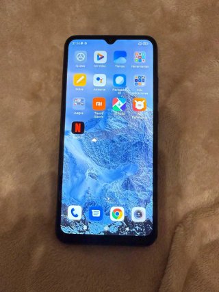 Lote Xiaomi Redmi 10A: Teléfono y Accesorios