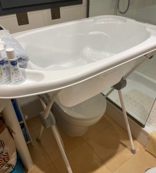 Bañera para bebé con soporte