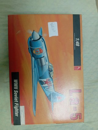 Maqueta Avión WWII Soviet Fighter La-5 1:48
