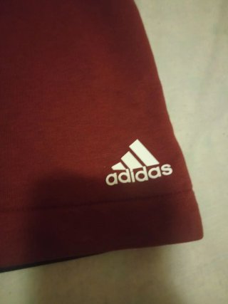 Sudadera Adidas Vintage con logo en mangas