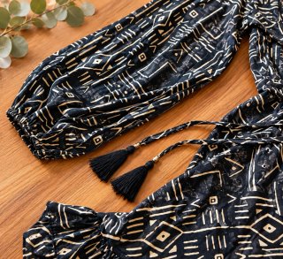 Vestido Boho seda. Ajustable Negro