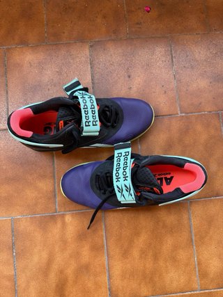 Zapatillas Halterofilia Reebok Negras/Moradas