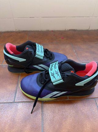 Zapatillas Halterofilia Reebok Negras/Moradas