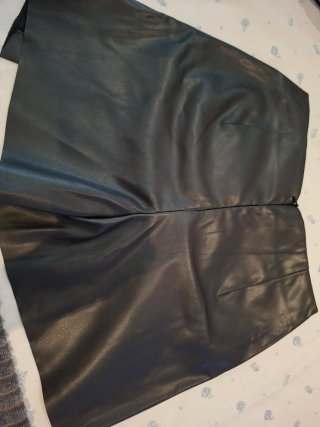 Falda pantalón Stradivarius Negra