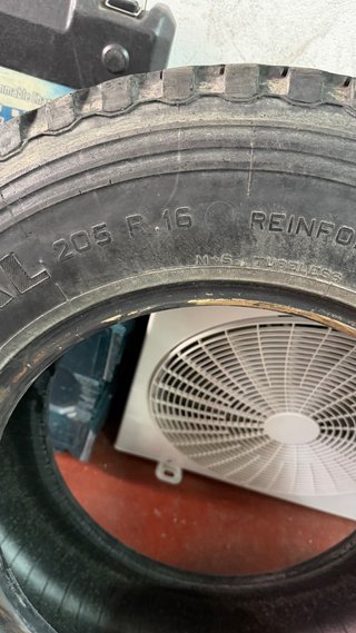Neumáticos Pirelli Scorpion 4x4 y Desert Dueler
