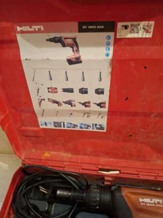 Atornilladora Hilti ST 1800-A22 + 2 Baterías