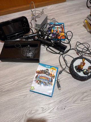Nintendo Wii U Nera + Giochi e Accessori