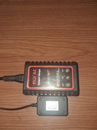 2 Cargadores para Baterías de Coches RC