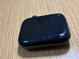 Apple Watch SE 44mm GPS + Cellular