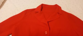 Chaqueta roja elegante