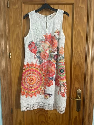 Vestido floral corto mujer