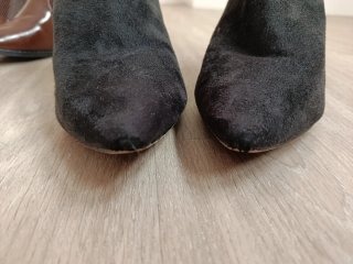 Botines tacón fino texturas