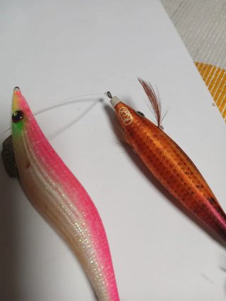 3 señuelos de pesca pajaritas para calamar y sepia