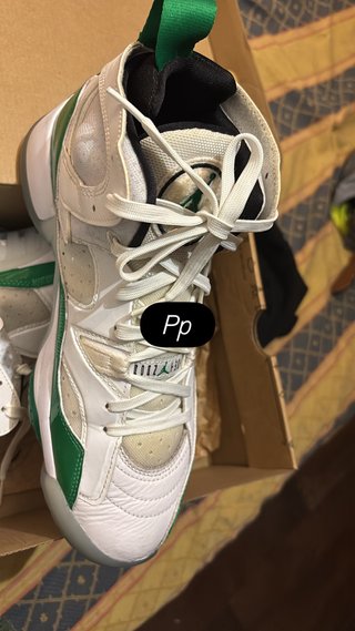 Zapatillas Jordan Blancas y Verdes