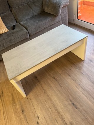 Mesa de centro elevable