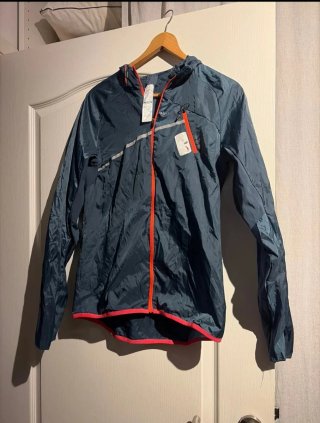 Cortavientos Evadict Mujer talla M. Trail running