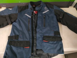 Chaqueta Moto 4 Estaciones ARMURE Azul y Negro