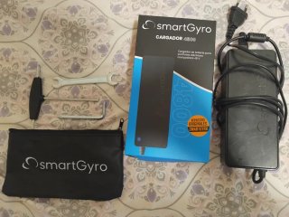 Cargador Original SmartGyro 48V y Herramientas