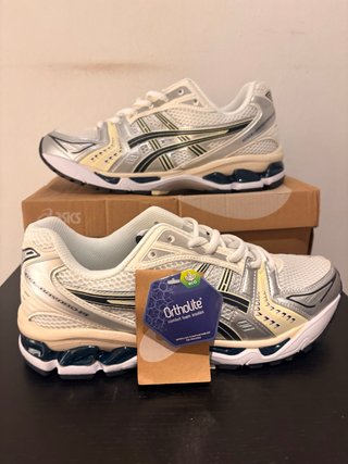 Asics Gel Kayano 14 Plata/Blanco