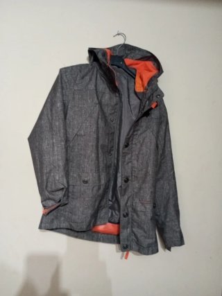 Chaqueta Quechua impermeable