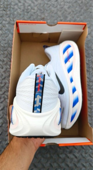 Nike Vomero Plus CM Talla 47.5
