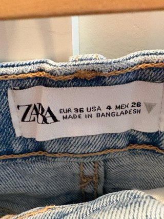 Pantalón vaquero corto