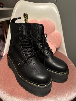 Dr. Martens Jadon Max