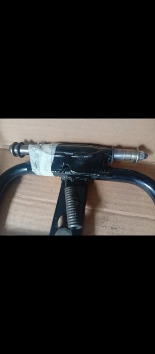 Caballete central Sym Jet 14 LC 125