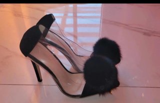 Zapatos de Salón con Pompones