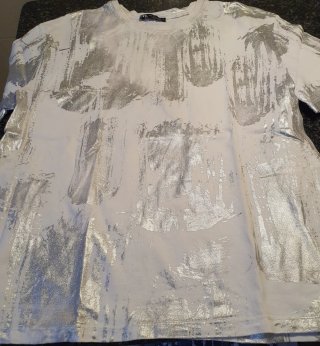 Camiseta Zara Blanca y Plateada