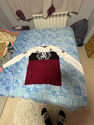 Camiseta larga tricolor