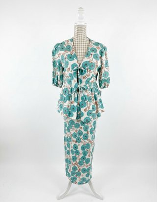 Conjunto 2 piezas blusa y falda floral