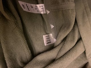 Sudadera Adidas Verde con Capucha