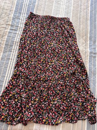 Falda larga estampada flores